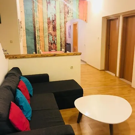 Apartment Bony *